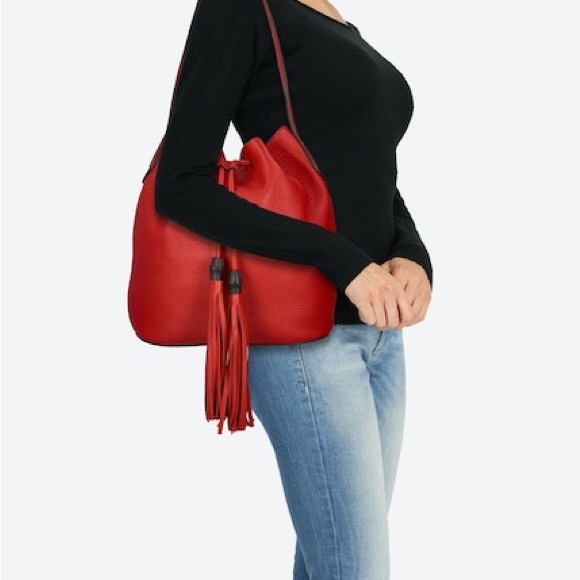 Gucci Lady Tassel Bucket Leather Shoulder Bag - Picture 10 of 11